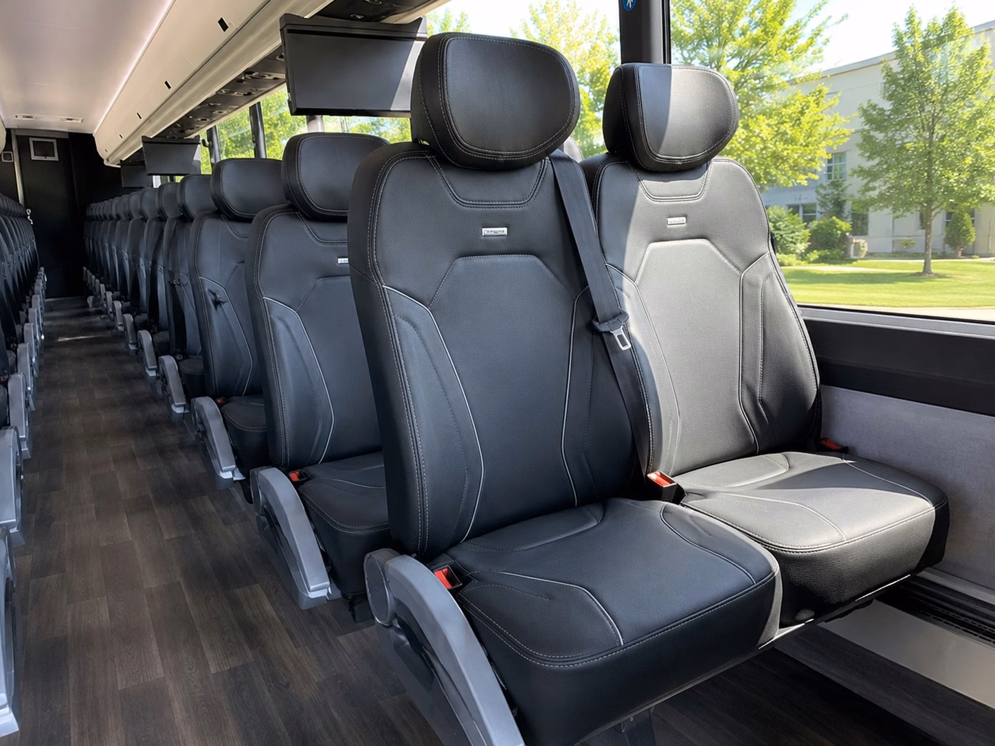 deltona wedding shuttle services transportation
